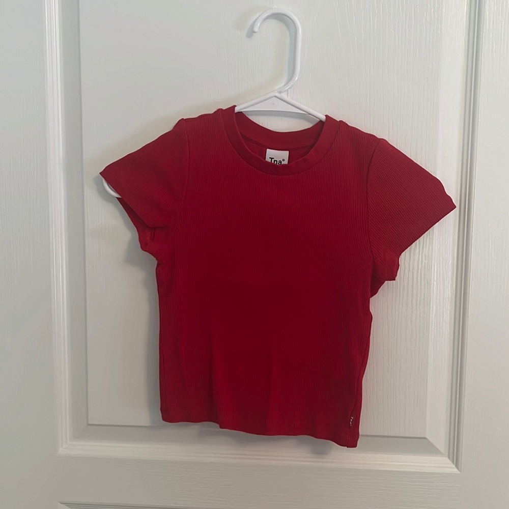 Aritzia (TNA) Ribbed T-Shirt